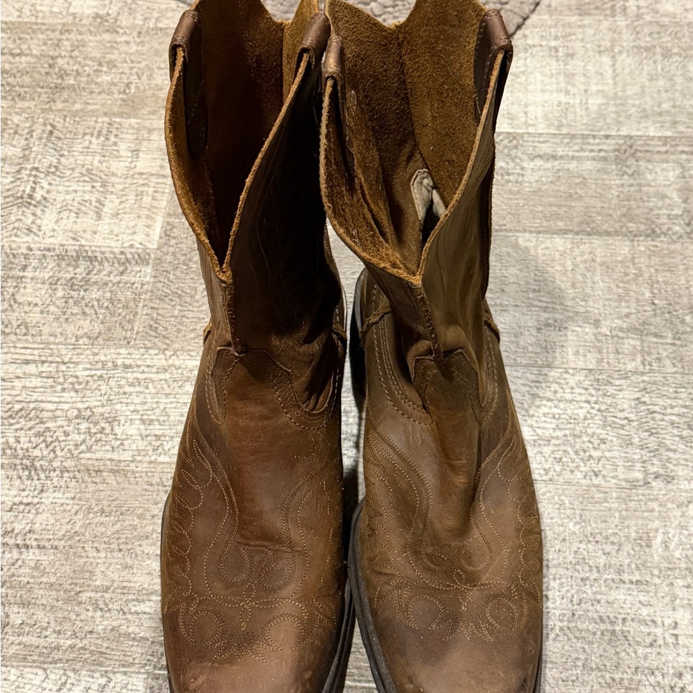Brown distressed Right Cowboy Boot:  Get The Left One For Free.  Blow Out Sale!!